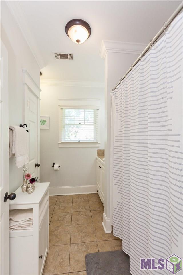 5353 Capital Heights Avenue Baton Rouge, LA 70806 - Photo 12 of 18