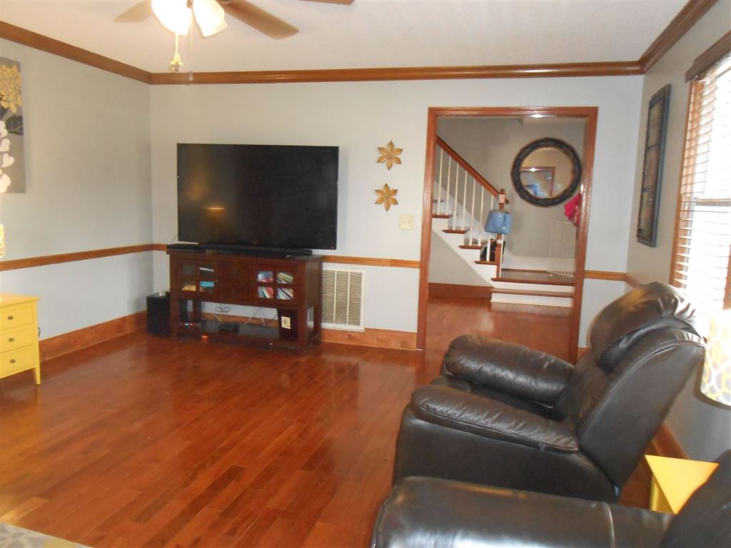 2706 Locust Hill Road Taylors, SC 29687 - Photo 12 of 32 Gallery Image 12