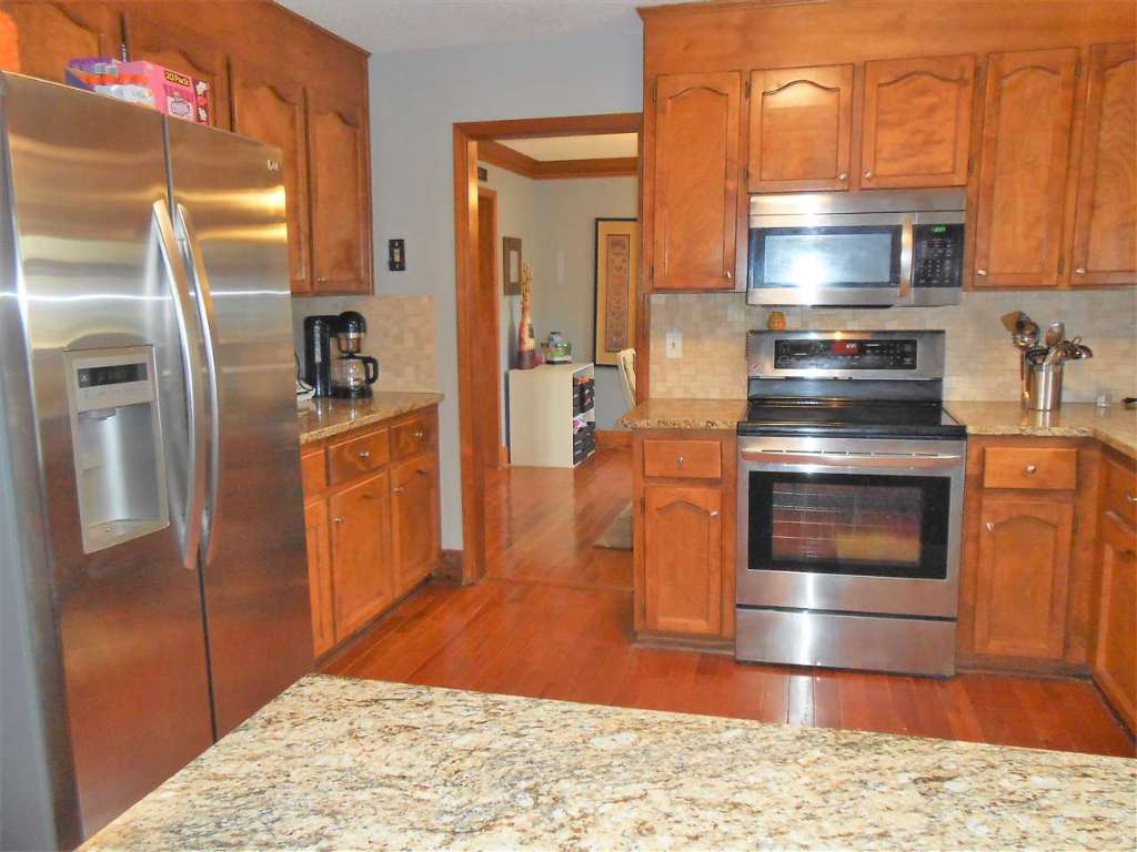 2706 Locust Hill Road Taylors, SC 29687 - Photo 15 of 32 Gallery Image 15