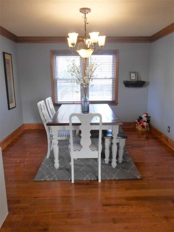 2706 Locust Hill Road Taylors, SC 29687 - Photo 9 of 32 Gallery Image 9