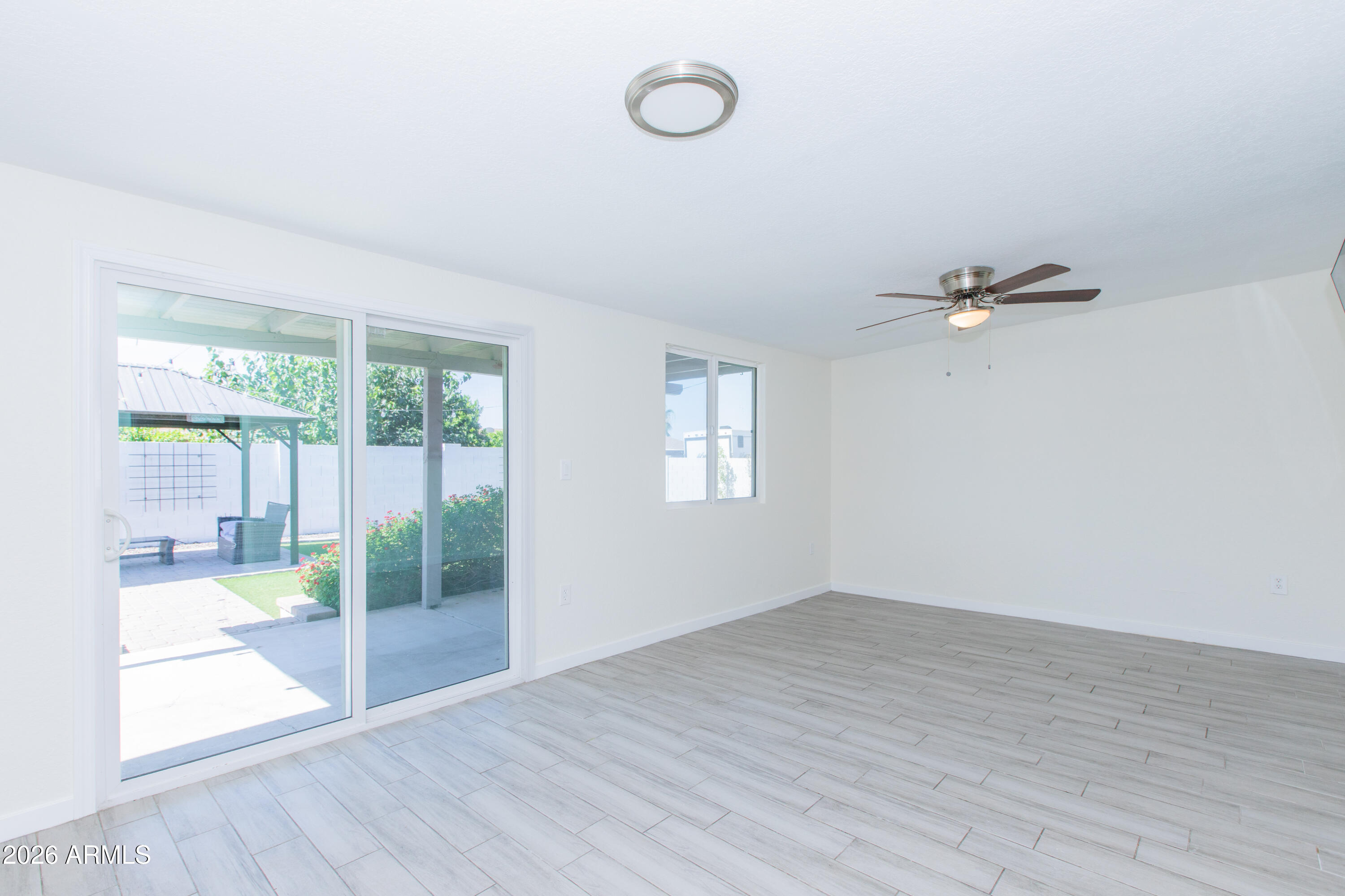 9813 East Adobe Road Mesa, AZ 85207 - Photo 24 of 77 Living Room-1