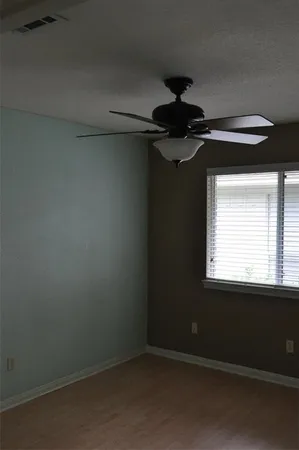 $370,000 | 5 West Broken Oak Court, The Woodlands, TX 77381