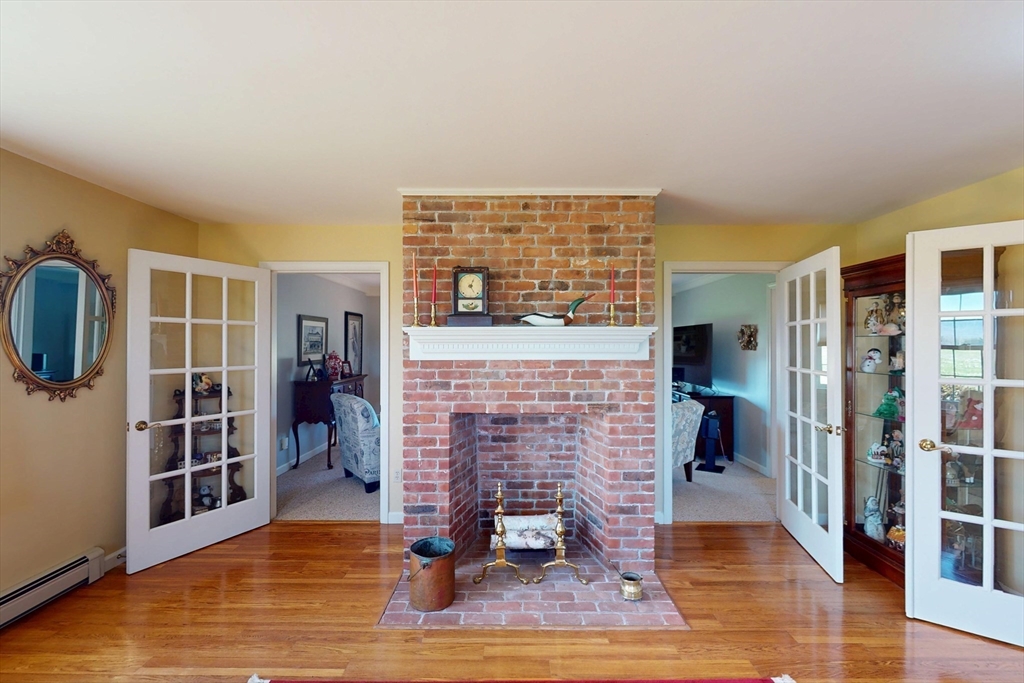 101 Plain Road Deerfield, MA 01373 - Photo 15 of 41