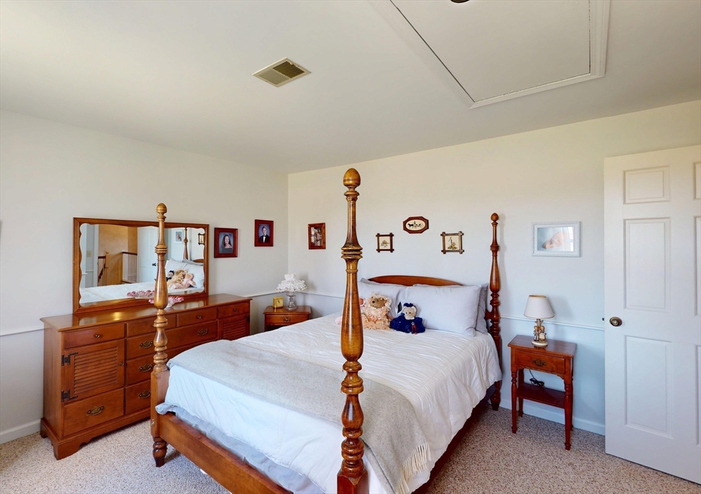 101 Plain Road Deerfield, MA 01373 - Photo 23 of 41