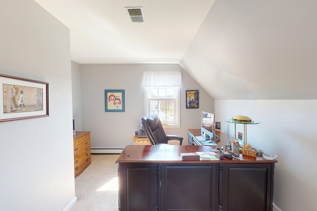 101 Plain Road Deerfield, MA 01373 - Photo 24 of 41