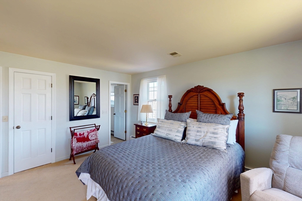 101 Plain Road Deerfield, MA 01373 - Photo 28 of 41