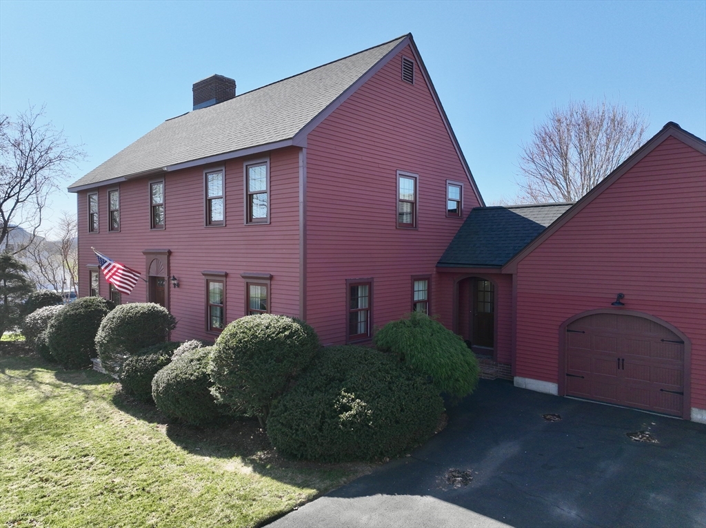 101 Plain Road Deerfield, MA 01373 - Photo 4 of 41