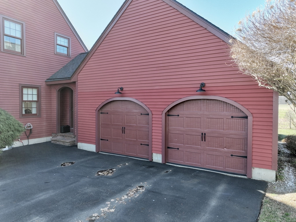 101 Plain Road Deerfield, MA 01373 - Photo 5 of 41