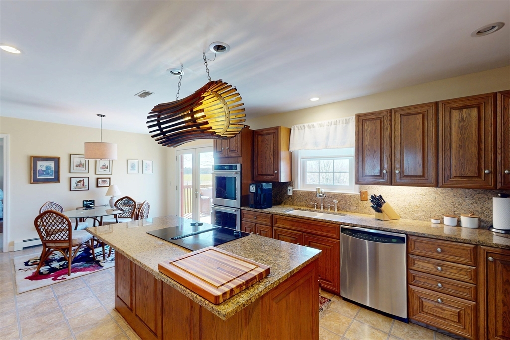 101 Plain Road Deerfield, MA 01373 - Photo 6 of 41