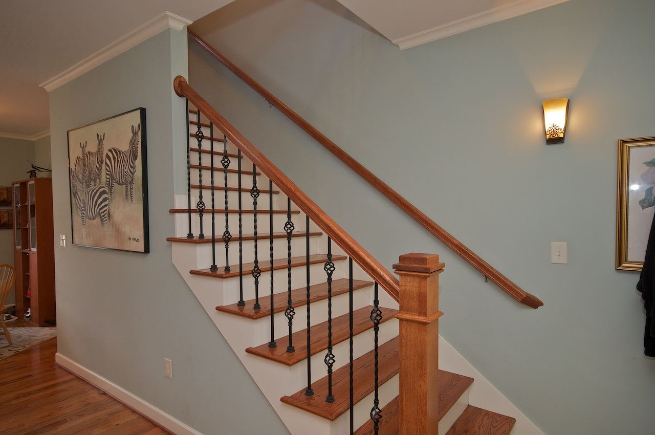 54 Jonestown Road Fairfield, VA 24435 - Photo 13 of 29 a view of entryway