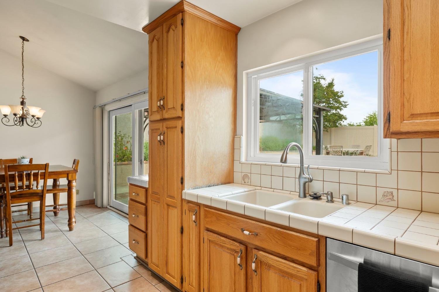 150 North Donna Street Oak View, CA 93022 - Photo 19 of 47 a bathroom with a sink and a mirror