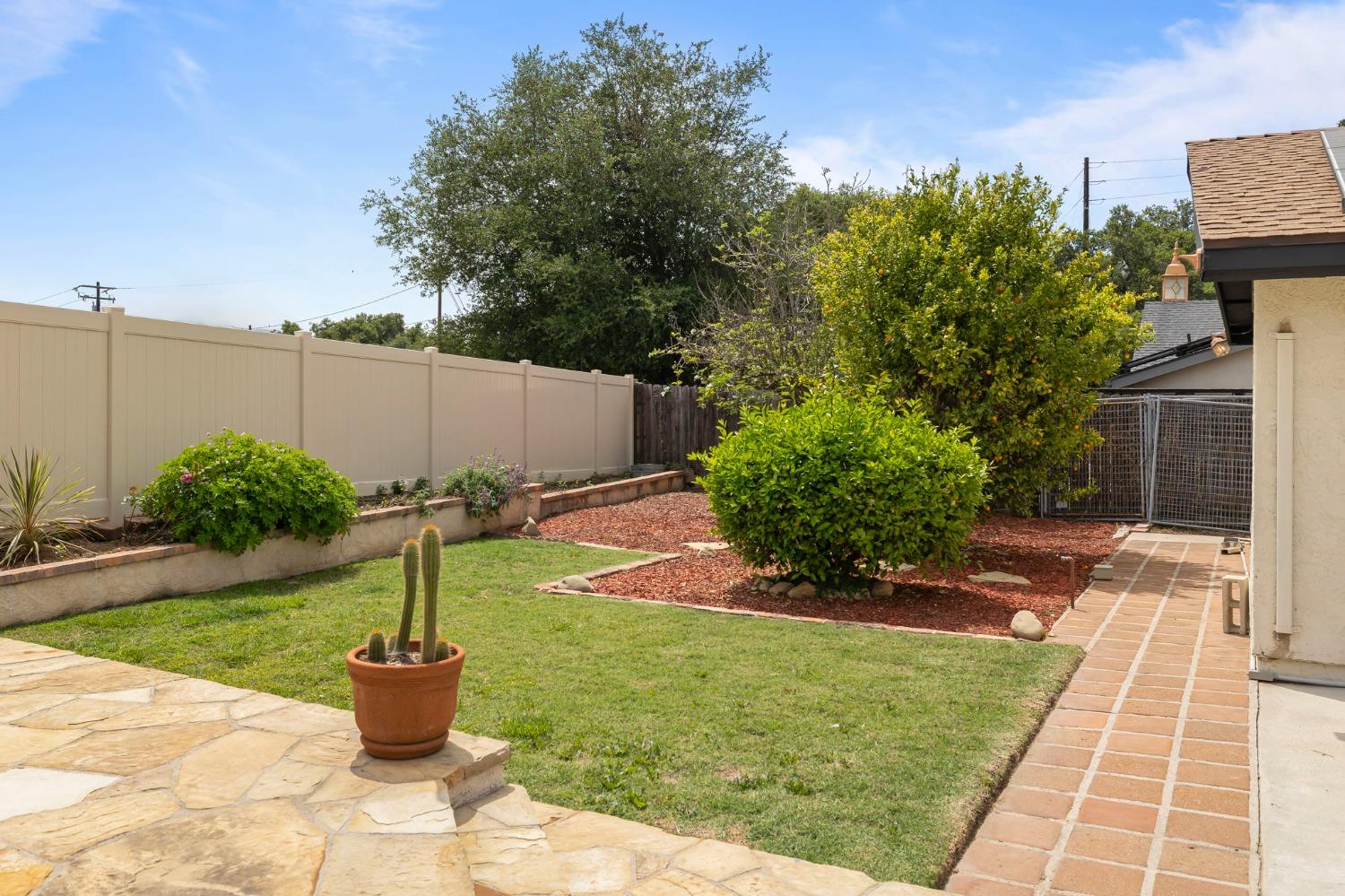 150 North Donna Street Oak View, CA 93022 - Photo 37 of 47 a view of a backyard with sitting area