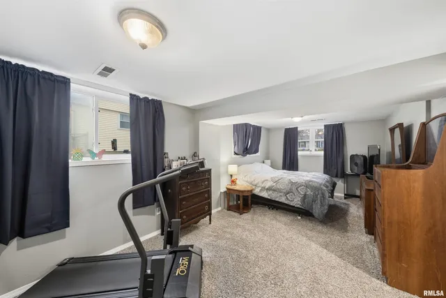 $174,900 | 414 West Placher Court, Chillicothe, IL 61523