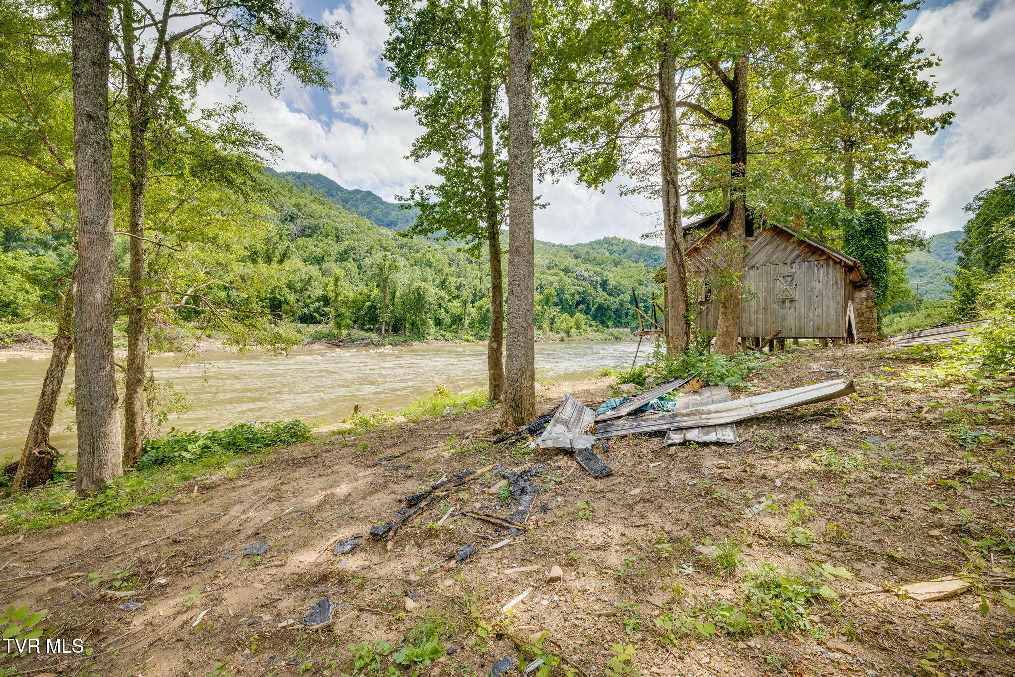 2191 East Highway 25 70 Del Rio, TN 37727 - Photo 4 of 23 106