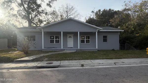 $1,300 | 241 Spanner Lane, Biloxi, MS 39530
