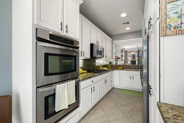 $449,900 | 40125 Calle Las Positas, Indio, CA 92203