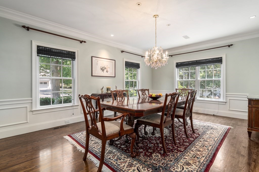 174 Bristol Road Wellesley, MA 02481 - Photo 12 of 42