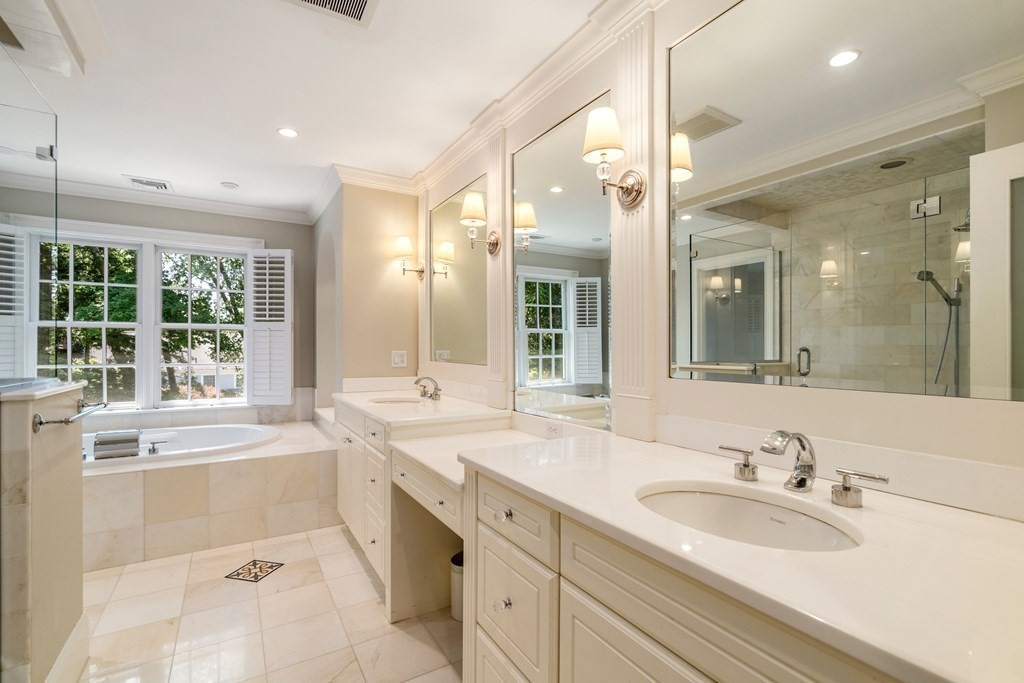 174 Bristol Road Wellesley, MA 02481 - Photo 23 of 42