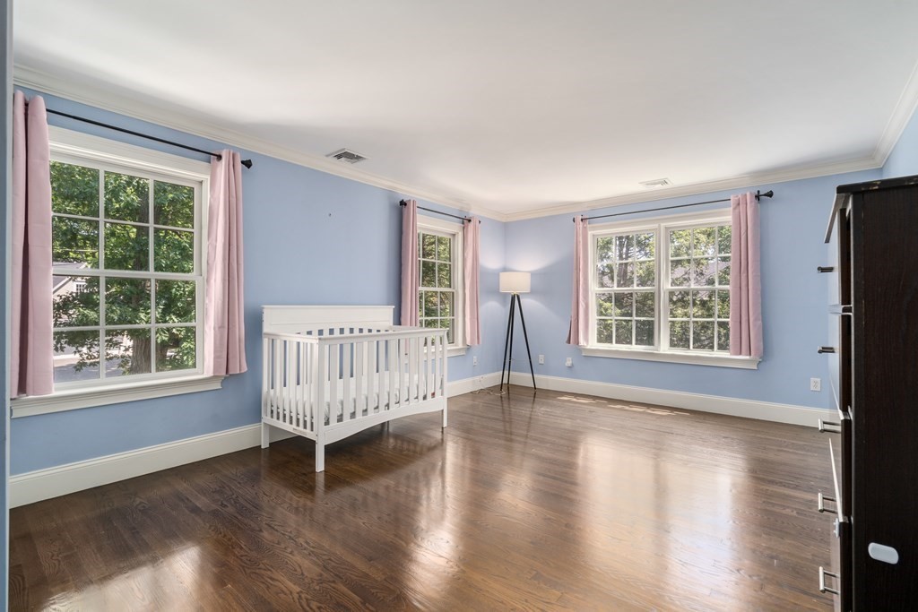 174 Bristol Road Wellesley, MA 02481 - Photo 26 of 42