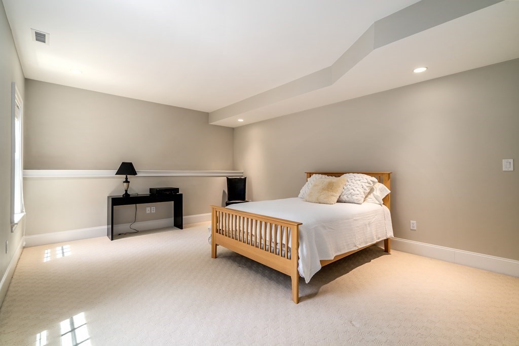 174 Bristol Road Wellesley, MA 02481 - Photo 34 of 42