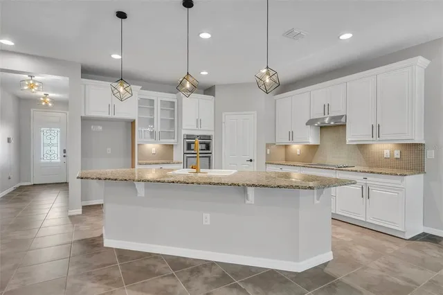 $700,000 | 8013 Bowery Drive, Winter Garden, FL 34787