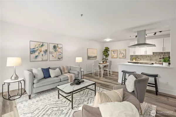 $325,000 | 500 5th Avenue West, Unit 306, Seattle, WA 98119