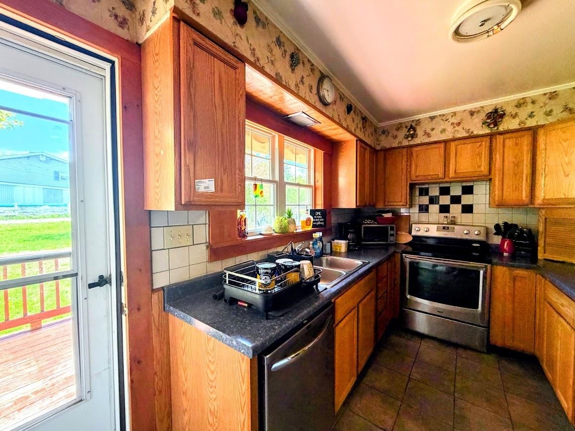 254 South Main Street Barre, VT 05641 - Photo 5 of 16