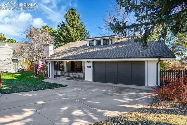 $725,000 | 3425 Clubview Terrace, Colorado Springs, CO 80906