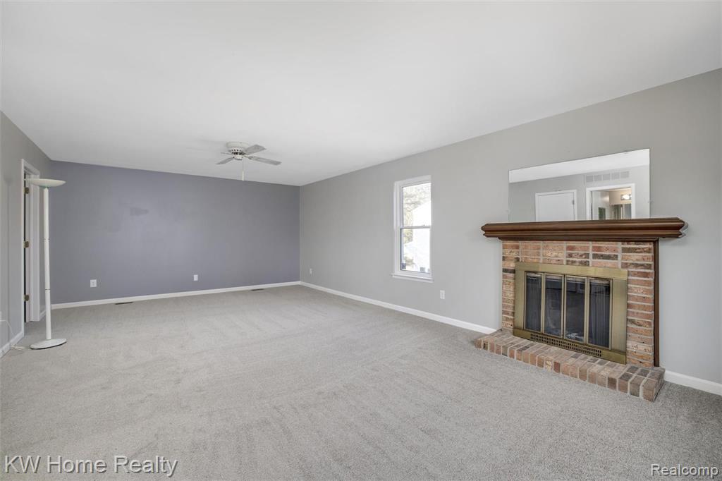 35690 Fredericksburg Road Farmington Hills, MI 48331 - Photo 13 of 25