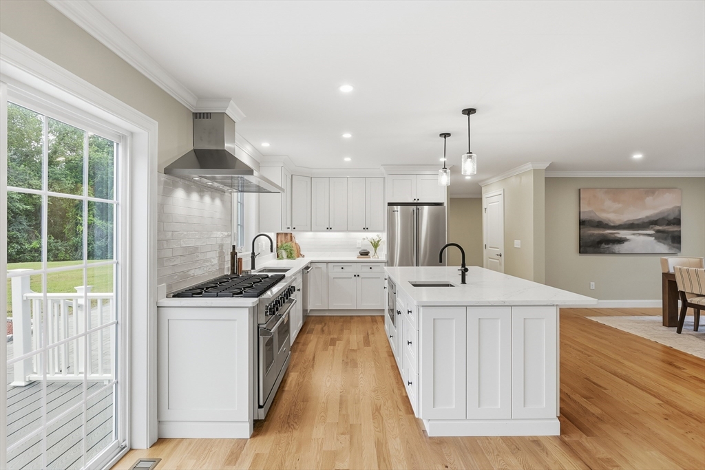 22 Townsend Road Shirley, MA 01464 - Photo 10 of 37 Gallery Image 10