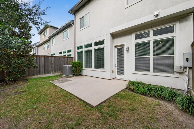 $3,300 | 11905 Wedemeyer Way, Houston, TX 77082