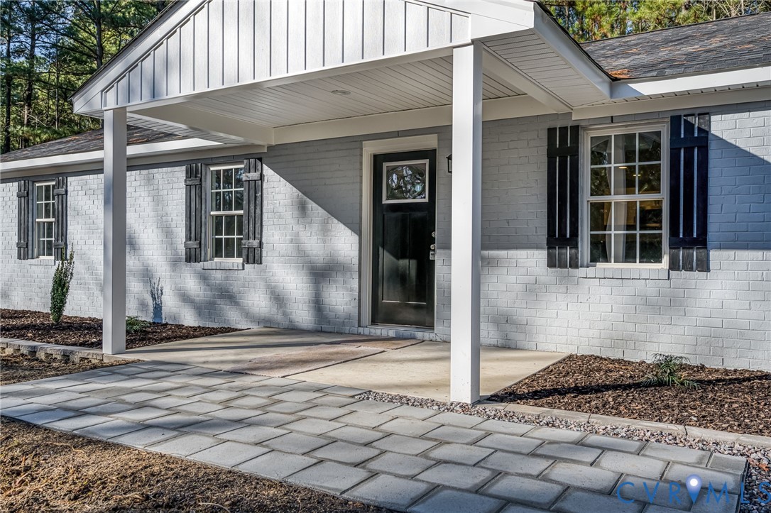 16702 South Crater Road Petersburg, VA 23805 - Photo 6 of 29 a front view of a house