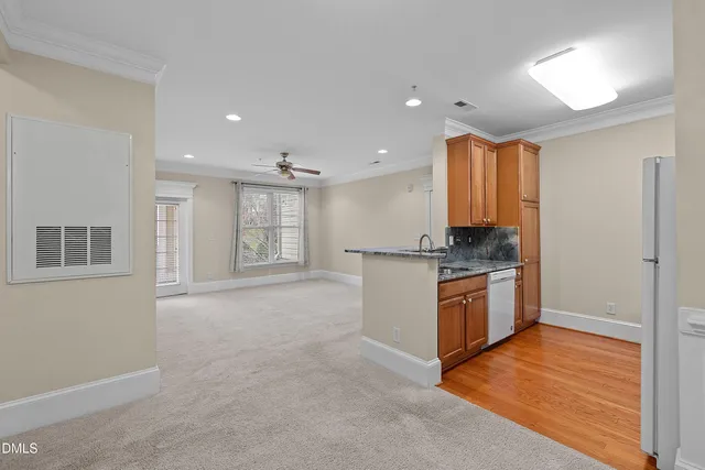 $1,395 | 927 Portstewart Drive, Cary, NC 27519