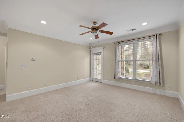 $1,395 | 927 Portstewart Drive, Cary, NC 27519