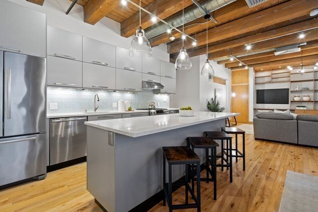 $1,485,000 | 21 Wormwood Street, Unit 318, Boston, MA 02210