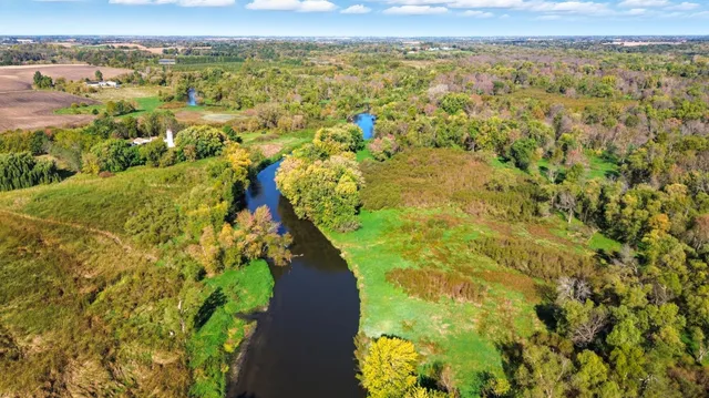 $850,000 | 4250 35th Street Southwest, Waverly, MN 55390