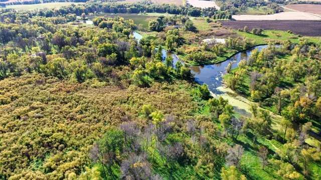 $850,000 | 4250 35th Street Southwest, Waverly, MN 55390