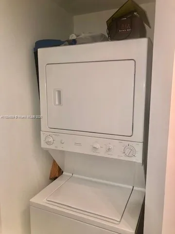 a close up view of washer and dryer
