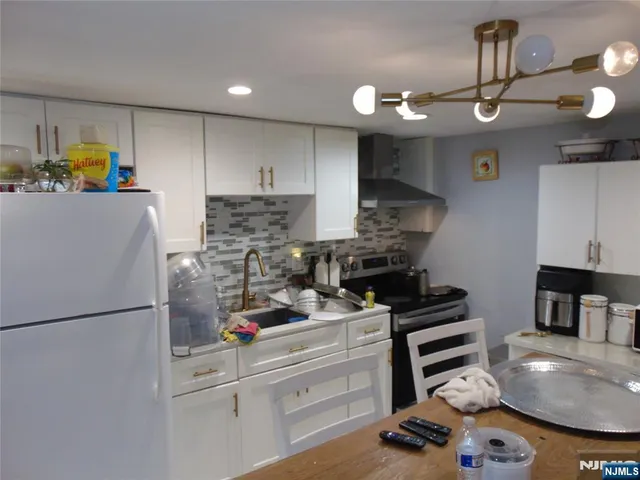 $800,000 | 444-446 15th Avenue, Paterson, NJ 07504