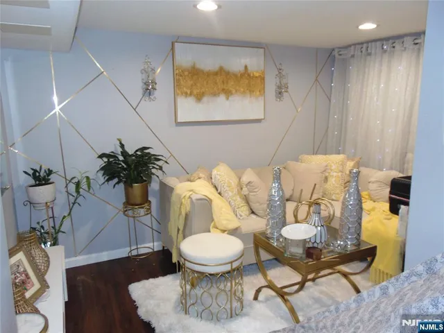 $800,000 | 444-446 15th Avenue, Paterson, NJ 07504