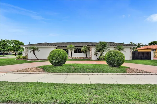 $11,500 | 6201 Southwest 107th Avenue, Miami, FL 33173