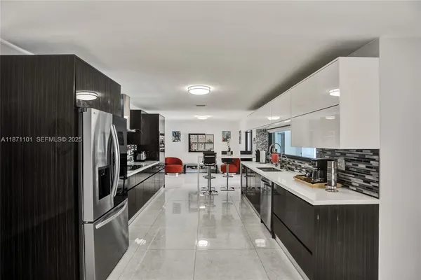 $11,500 | 6201 Southwest 107th Avenue, Miami, FL 33173