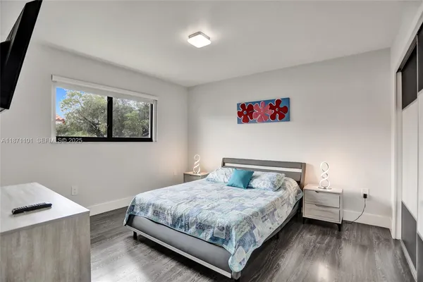 $11,500 | 6201 Southwest 107th Avenue, Miami, FL 33173