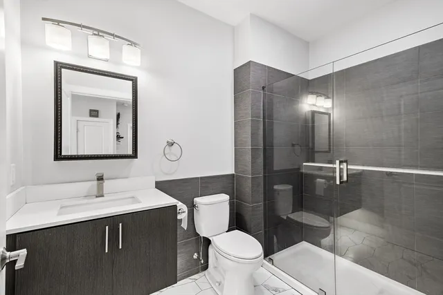 $719,999 | 18 Cliveden Street, Unit 406, Quincy, MA 02169