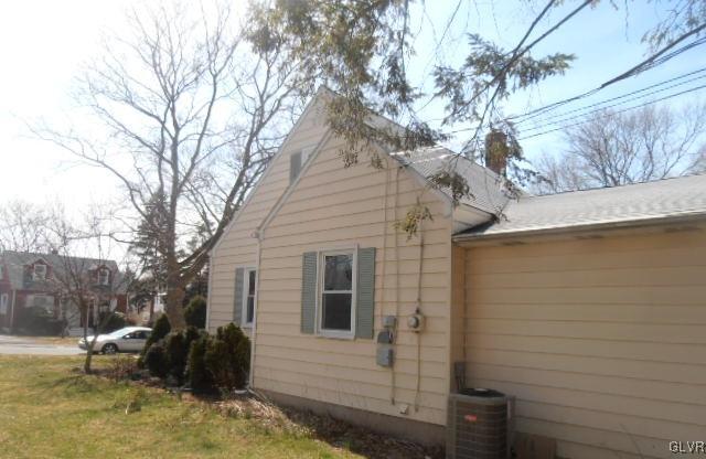 909 Magnolia Road Hellertown, PA 18055 - Photo 18 of 18 Gallery Image 18