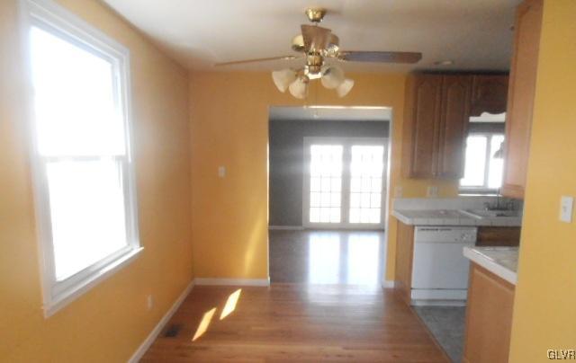 909 Magnolia Road Hellertown, PA 18055 - Photo 9 of 18 Gallery Image 9