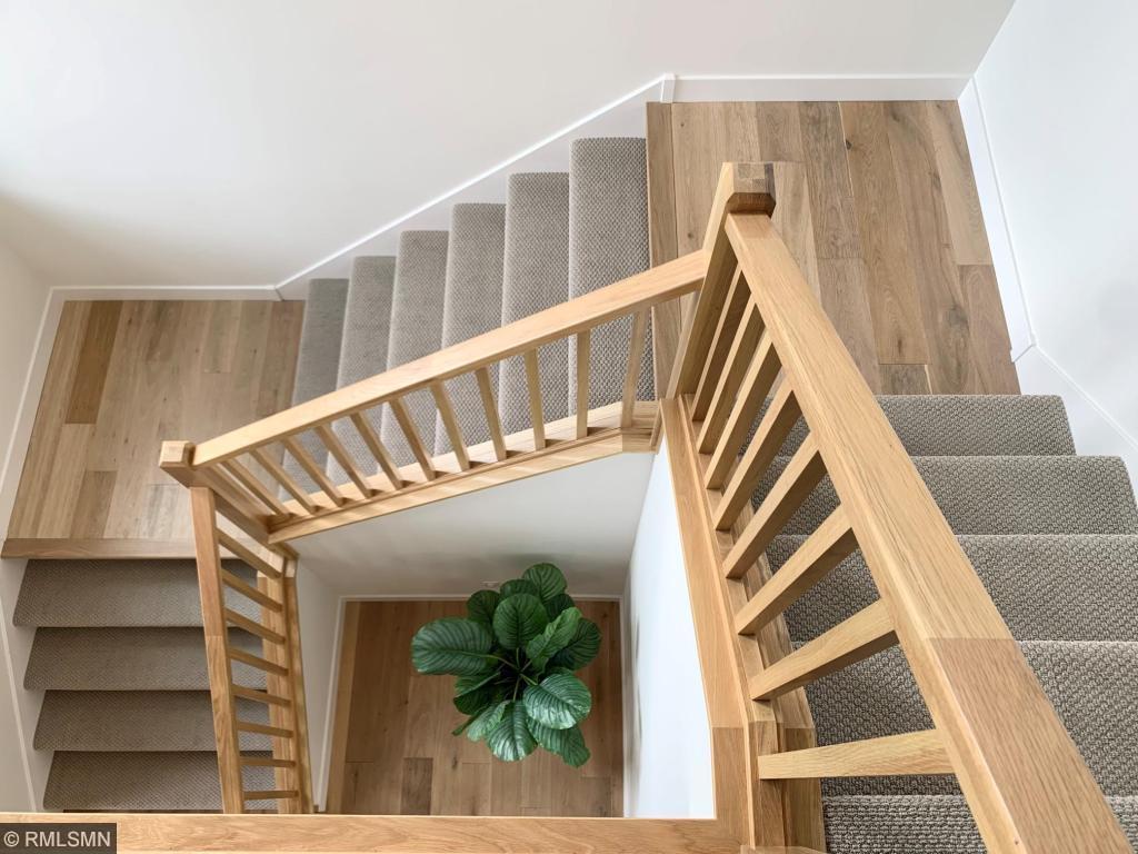 235 Old Wildwood Road Mahtomedi, MN 55115 - Photo 8 of 14