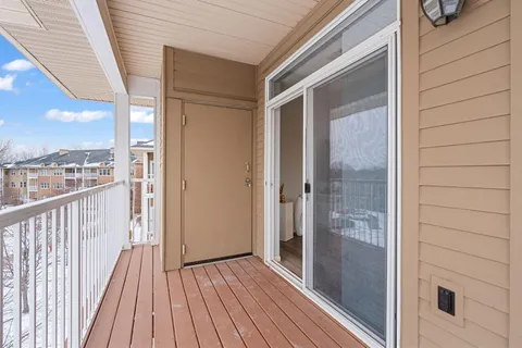 $298,000 | 3800 85th Avenue North, Unit 316, Brooklyn Park, MN 55443