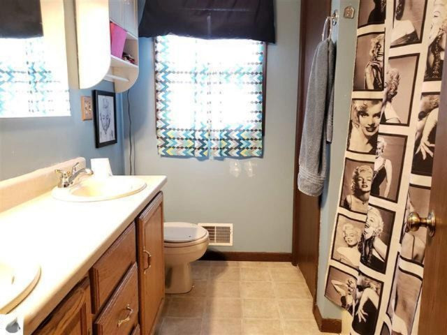 3755 Cecil Road Cadillac, MI 49601 - Photo 8 of 15 1868296-7