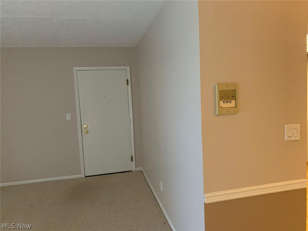 22956 Mastick Road, Unit 104 Cleveland, OH 44126 - Photo 13 of 30